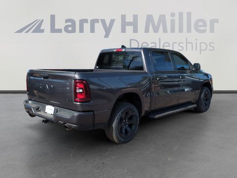 New 2026 RAM 1500 Express AWD/4WD image 5