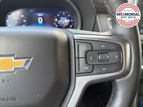 Used 2023 Chevrolet Suburban Premier AWD/4WD image 14