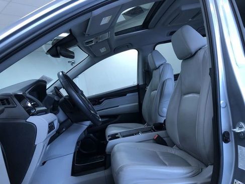 Used 2023 Honda Odyssey Touring image 18