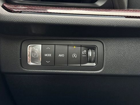 New 2026 Chevrolet Traverse Z71 w/ Driver Confidence Package AWD/4WD image 29