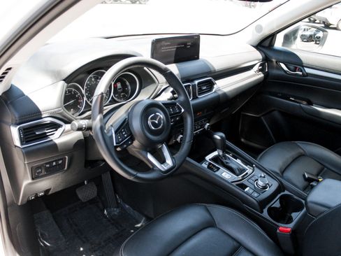 Used 2025 MAZDA CX-5 AWD 2.5 S w/ Preferred Package image 8