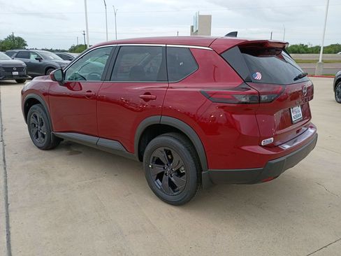 New 2026 Nissan Rogue SV FWD image 4