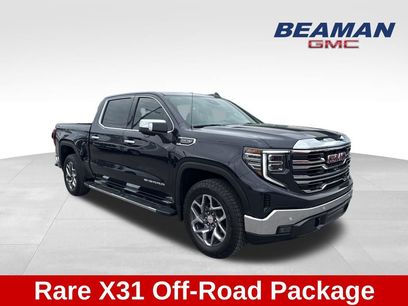 Used 2025 GMC Sierra 1500 SLT w/ SLT Premium Plus Package