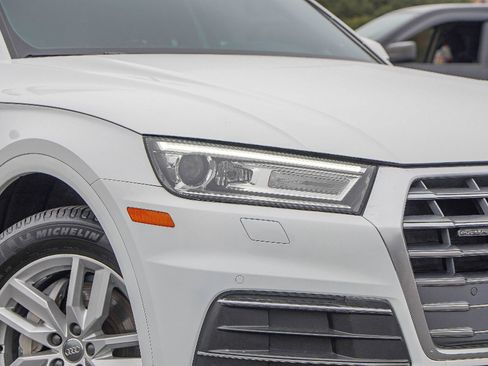 Used 2020 Audi Q5 2.0T Premium image 2