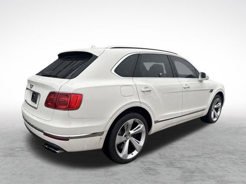 Used 2020 Bentley Bentayga image 12