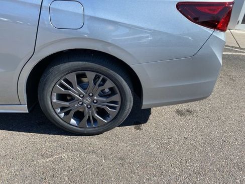 New 2026 Honda Odyssey Touring image 25