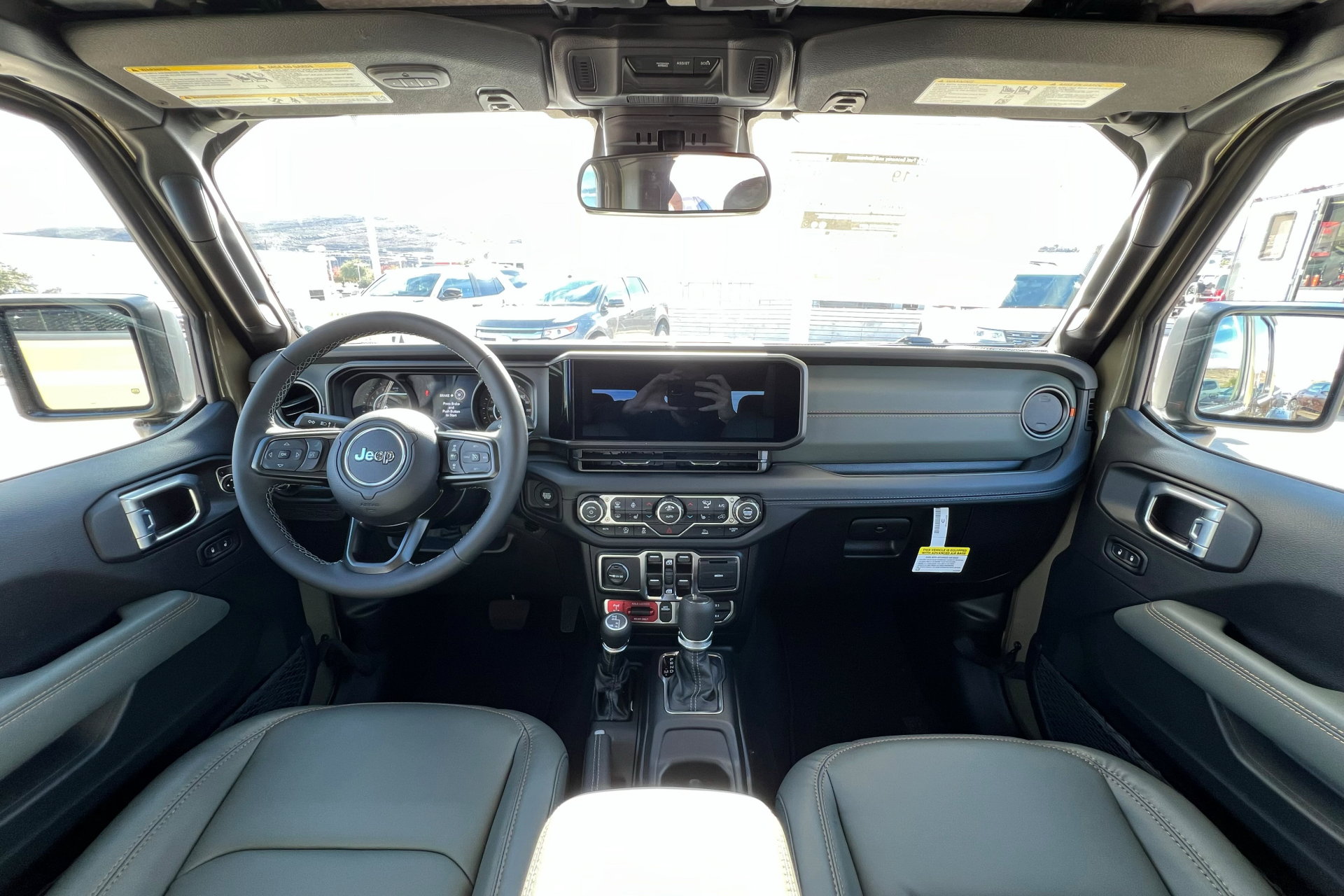 New 2026 Jeep Gladiator Mojave AWD/4WD image 9