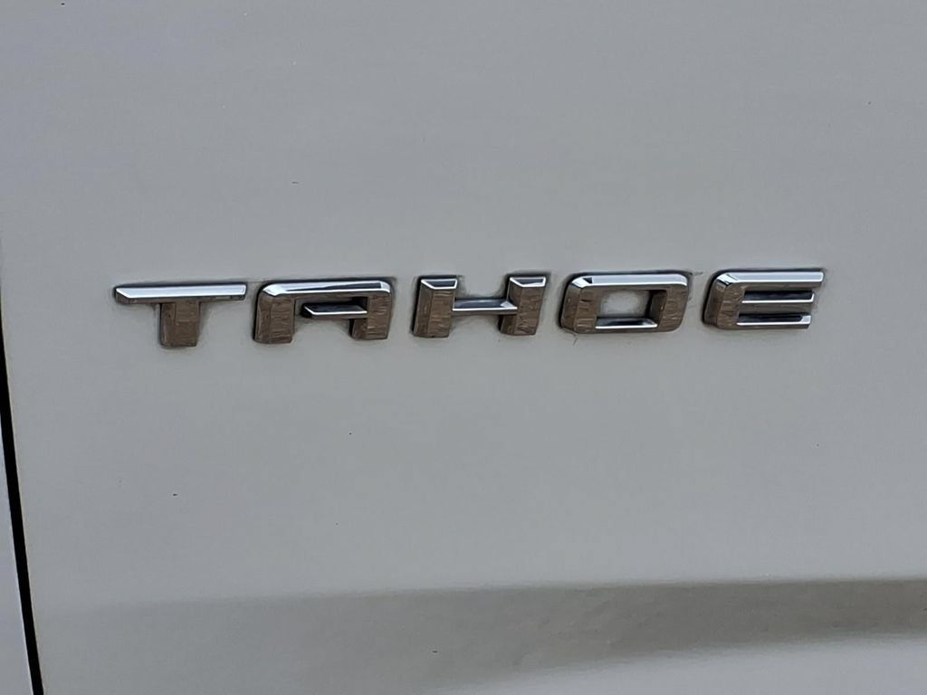 Used 2023 Chevrolet Tahoe Premier AWD/4WD image 10
