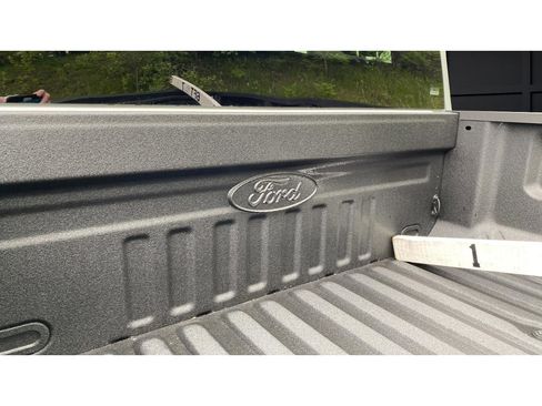 New 2026 Ford F250 Lariat w/ Black Appearance Package AWD/4WD image 27