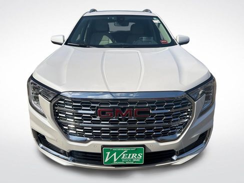 Certified 2023 GMC Terrain Denali w/ Denali Premium Package AWD/4WD image 9