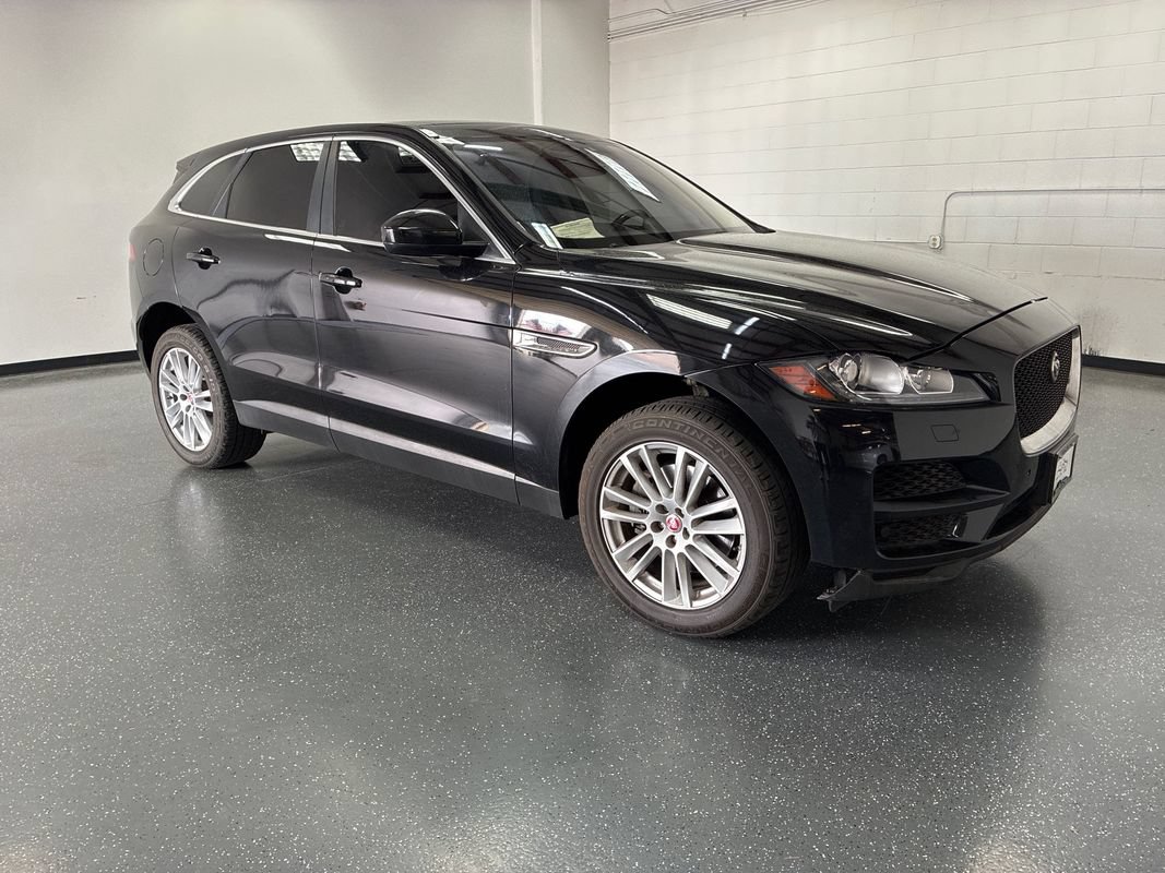 Used 2020 Jaguar F-PACE Prestige AWD/4WD image 2