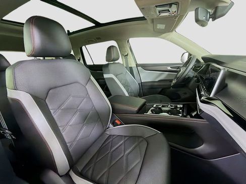 New 2026 Volkswagen Atlas Peak Edition AWD/4WD image 29