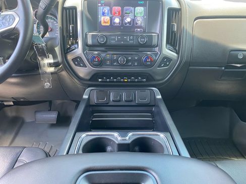 Used 2018 Chevrolet Silverado 1500 LTZ Z71 w/ LTZ Plus Package AWD/4WD image 17