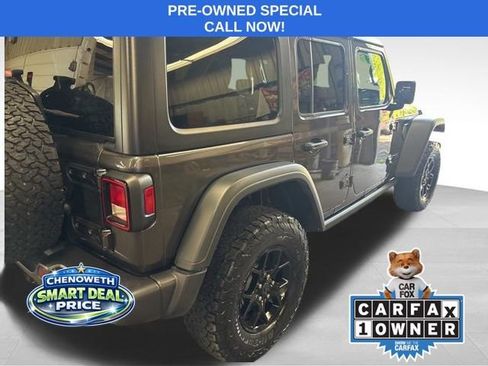 Used 2024 Jeep Wrangler Unlimited AWD/4WD image 4