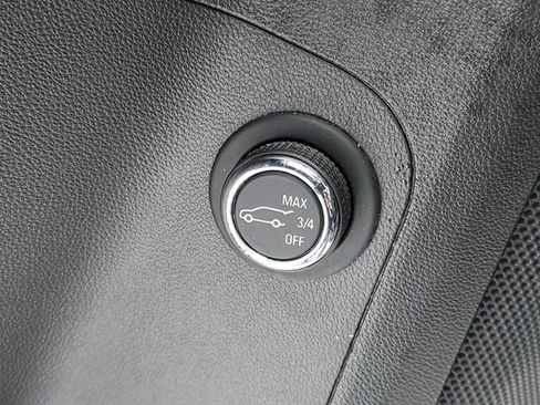 Used 2017 GMC Acadia Denali w/ Technology Package image 28