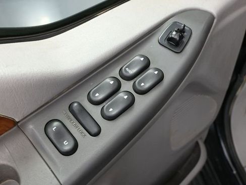 Used 2000 Ford Excursion Limited AWD/4WD image 18