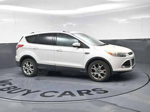 Used 2014 Ford Escape Titanium w/ Equipment Group 401A image 2