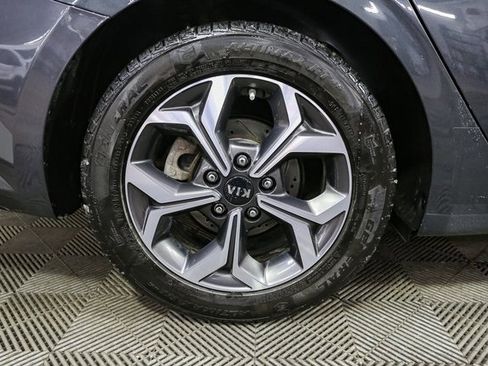 Used 2019 Kia Forte LXS image 14