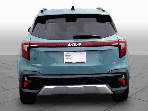 Used 2024 Kia Seltos EX AWD/4WD image 5