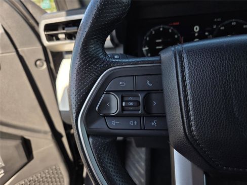 Used 2024 Toyota Tacoma TRD Off-Road AWD/4WD image 25