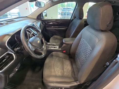 Used 2019 Chevrolet Equinox LT FWD image 17