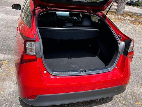 Used 2022 Toyota Prius XLE FWD image 36