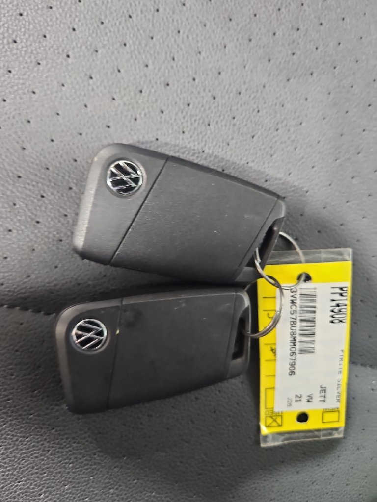 Used 2021 Volkswagen Jetta SE FWD image 28