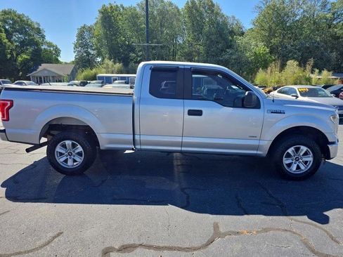 Used 2016 Ford F150 XL w/ Equipment Group 101A Mid AWD/4WD image 4