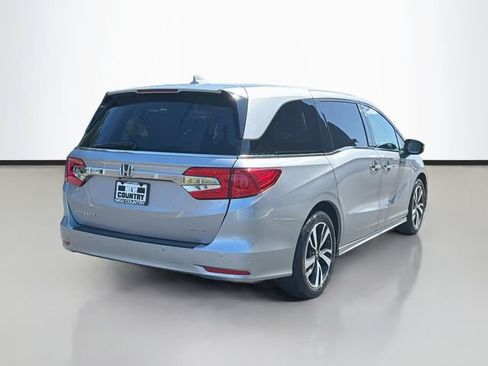 Used 2020 Honda Odyssey Elite image 7