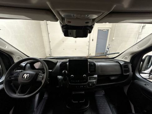 Used 2026 RAM ProMaster 1500 w/ Premium Convenience Group FWD image 17