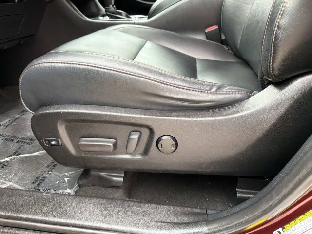 Used 2019 Toyota Highlander XLE AWD/4WD image 20