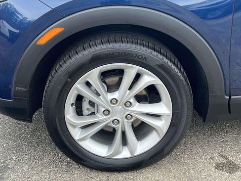 Used 2023 Buick Encore GX Preferred w/ Cold Weather Comfort Package FWD image 11