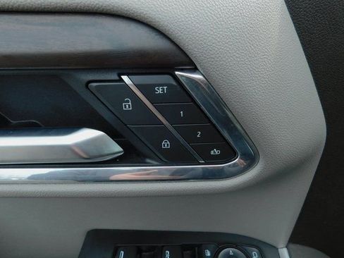 Used 2025 GMC Sierra 1500 SLT image 31