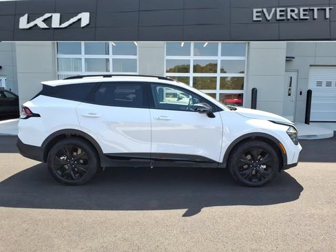 Certified 2025 Kia Sportage X-Line AWD/4WD image 2