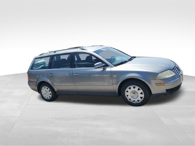 Used 2003 Volkswagen Passat GL FWD image 3