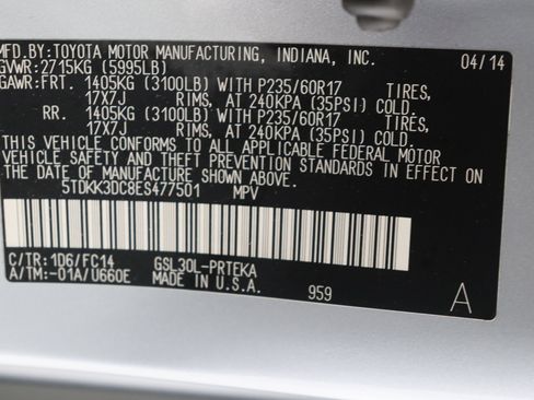 Used 2014 Toyota Sienna LE FWD image 39