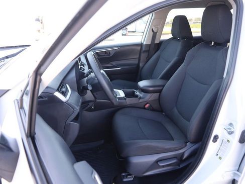 Certified 2024 Toyota RAV4 LE AWD/4WD image 8