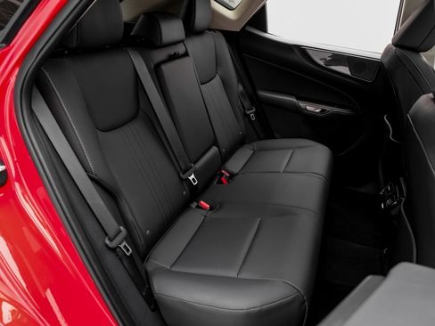 Used 2025 Lexus NX 250 FWD w/ Premium Package image 33