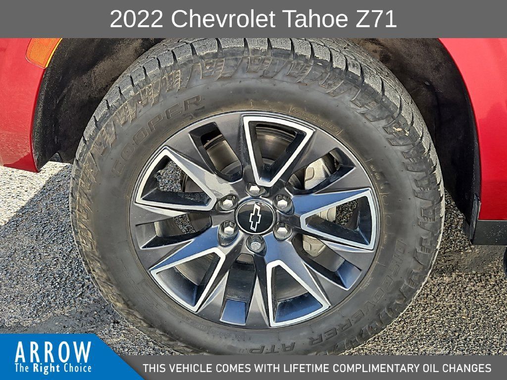 Used 2022 Chevrolet Tahoe Z71 w/ Luxury Package AWD/4WD image 17