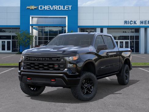 New 2026 Chevrolet Silverado 1500 Custom Trail Boss AWD/4WD image 8