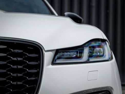 New 2026 Jaguar F-PACE R-Dynamic S image 6