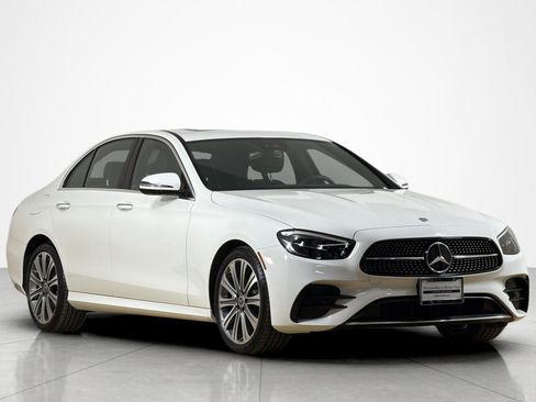Used 2023 Mercedes-Benz E 350 Sedan image 7