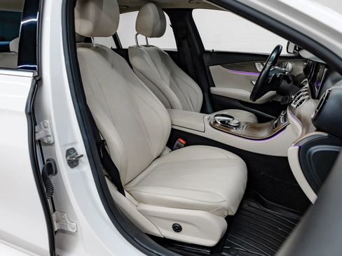 Used 2018 Mercedes-Benz E 300 w/ Premium 1 Package image 42