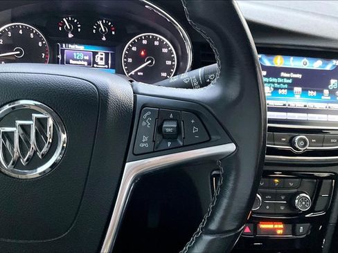Used 2019 Buick Encore Preferred image 19