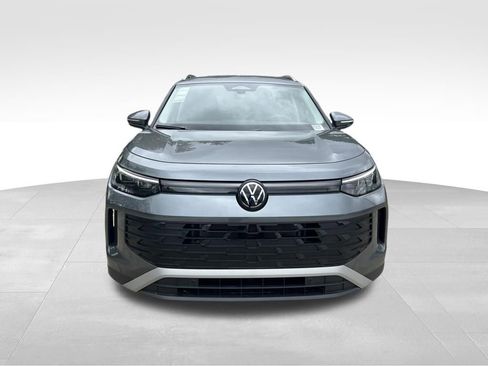 New 2026 Volkswagen Tiguan S FWD image 8