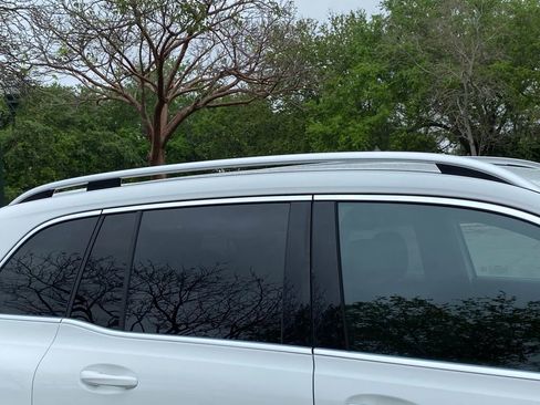 Used 2023 Mercedes-Benz EQB 250+ image 13