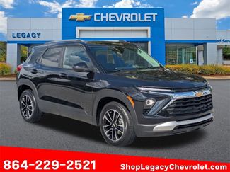 Used 2024 Chevrolet TrailBlazer LT image 1