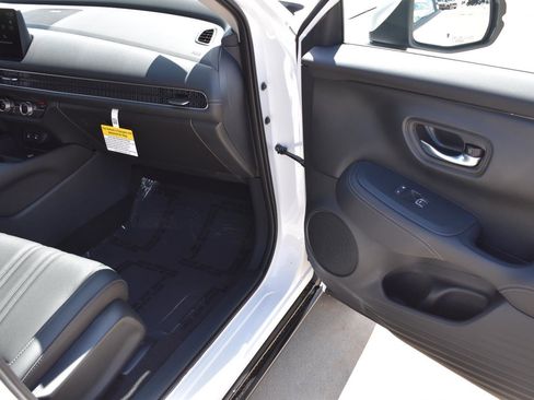 New 2026 Honda HR-V EX-L image 14