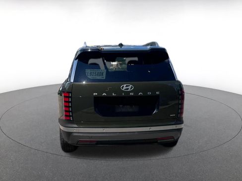 Used 2026 Hyundai Palisade SEL AWD/4WD image 16