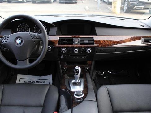 Used 2008 BMW 528xi Sedan image 15